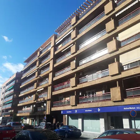 Amplias En El Centro De Privatunterkunft